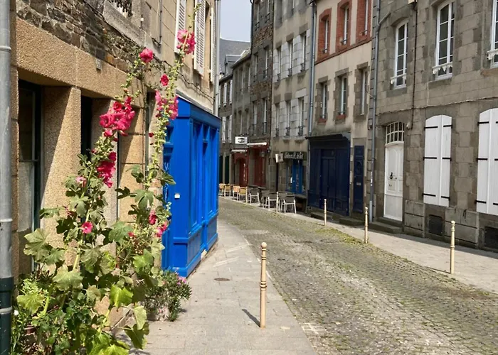 Appartement Haute Ville meublé avec cour privative