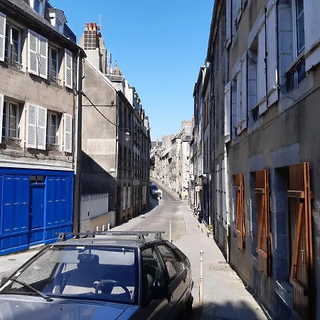 Appartement Haute Ville meublé avec cour privative Granville Extérieur photo