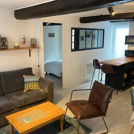Appartement Haute Ville meublé avec cour privative Granville Extérieur photo