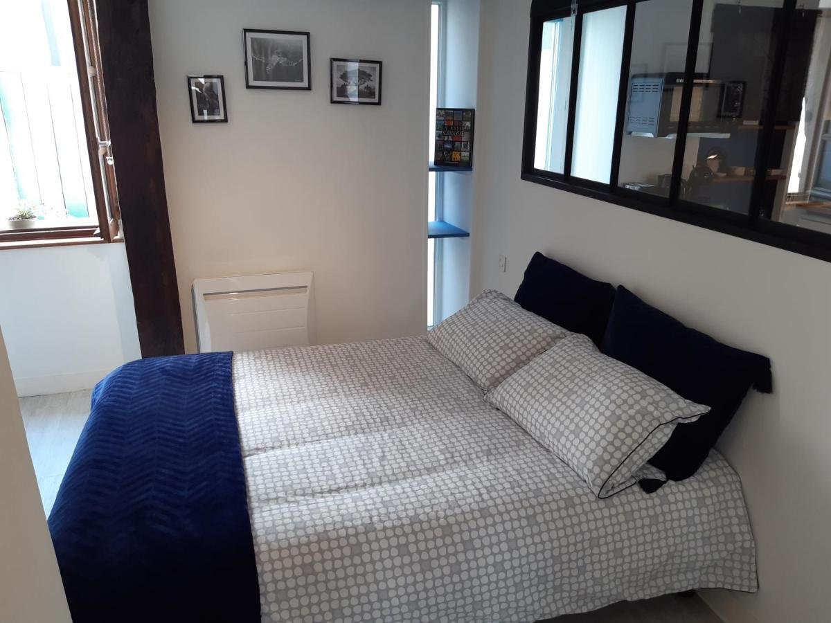 Haute Meuble Avec Cour Privative * Granville